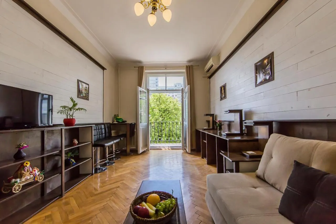 2Х-Кімнатна Квартира На Майдані Незалежності Kiew Apartment